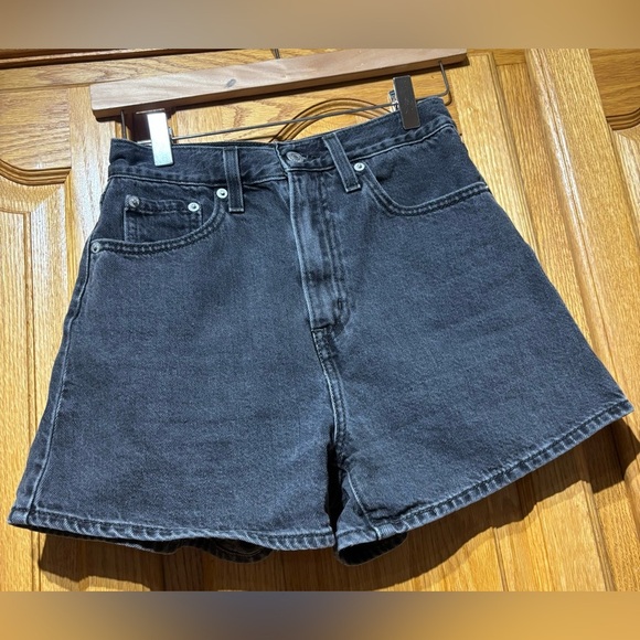 Levi's Levi Strauss Women's Faded Black High Loose Jean Shorts Size 24 EUC - Picture 5 of 13